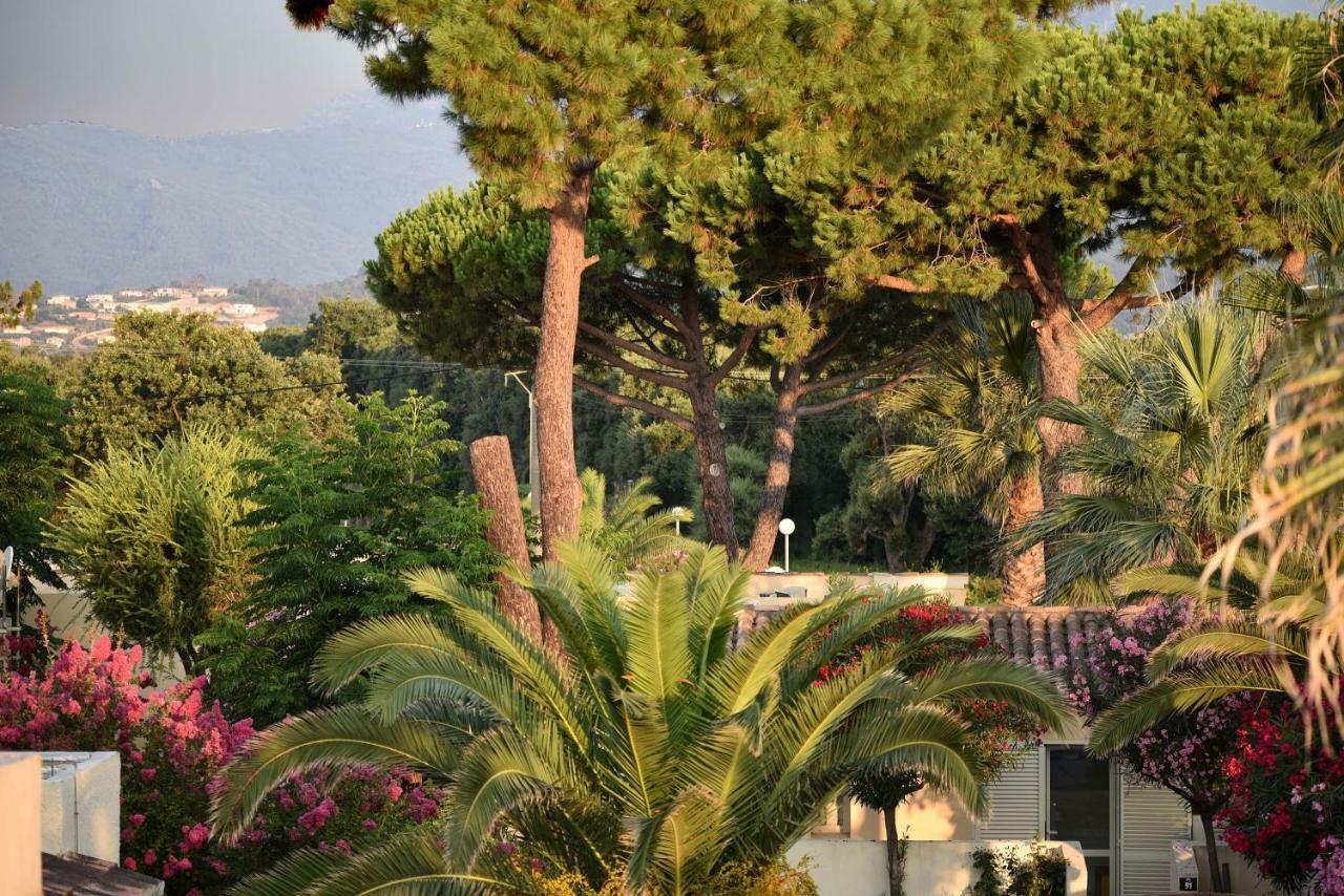 Hotel & Restaurant San Pellegrino Folelli Exterior foto
